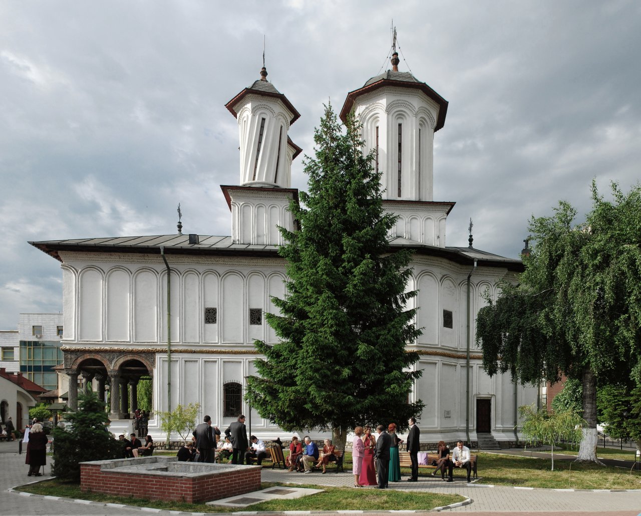 Catedrala Episcopală „Sfântul Nicolae” din Râmnicu Vâlcea